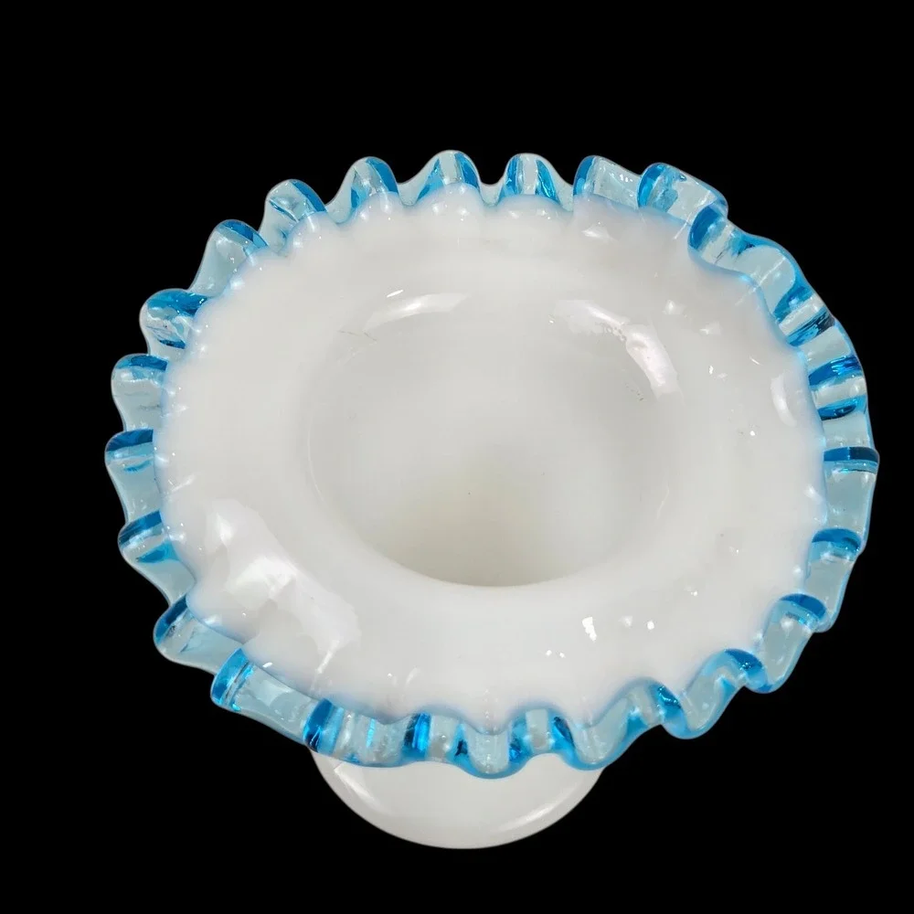 Vintage Fenton Milk Glass Ruffled Fan Edge Aqua Blue Crest Bud Vase MINT COND